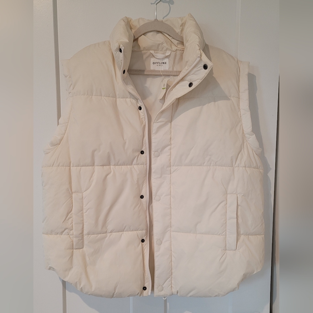 NWT Aerie OFFLINE Vest
